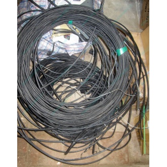 Оптический кабель Б/У для внешней прокладки (с металлическим тросом) в Красногорске, оптокабель БУ (Красногорск)