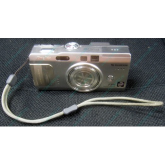Фотоаппарат Fujifilm FinePix F810 (без зарядного устройства) - Красногорск